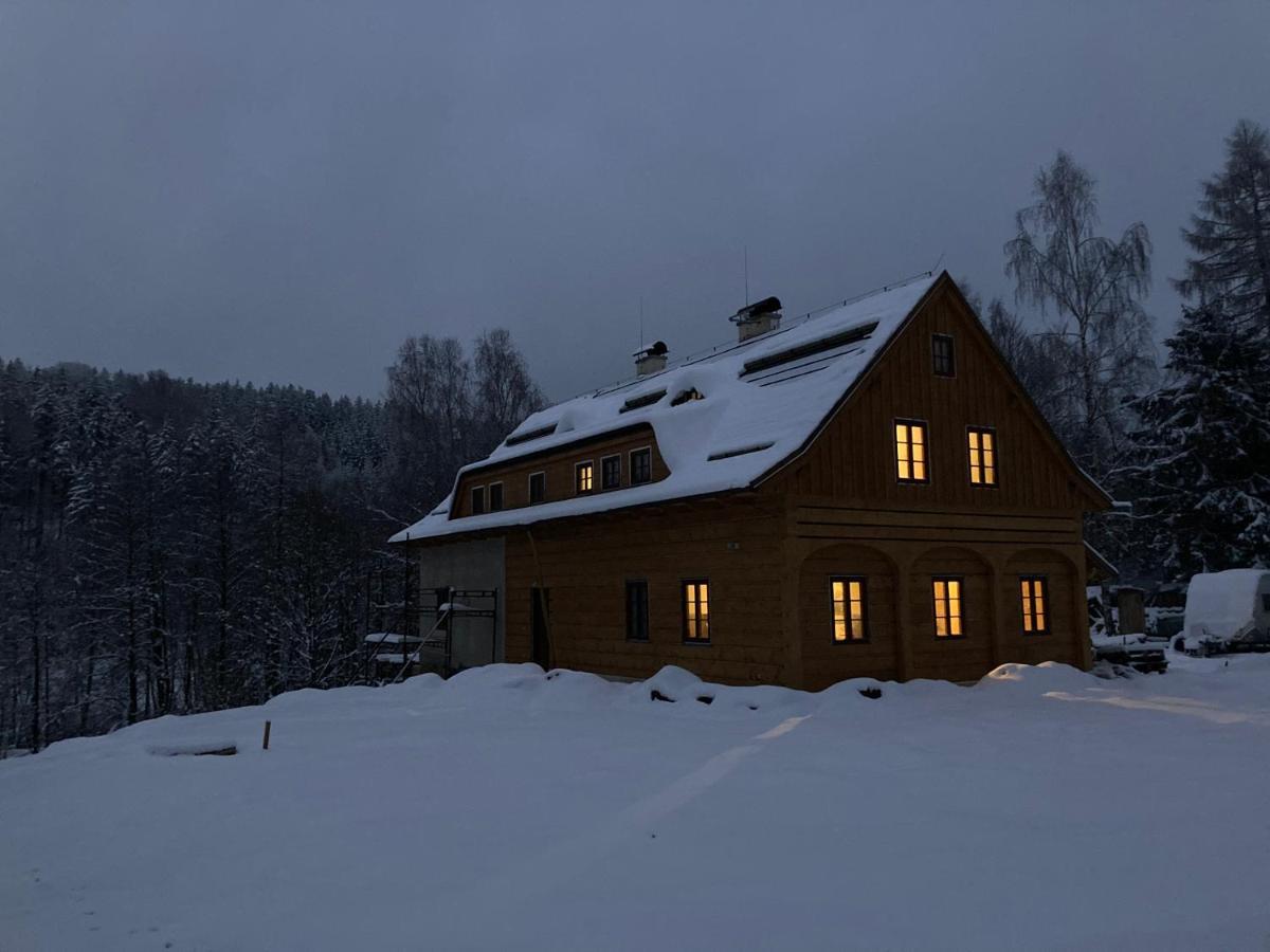 Villa Na Jeleni Stezce Chřibská Exterior foto